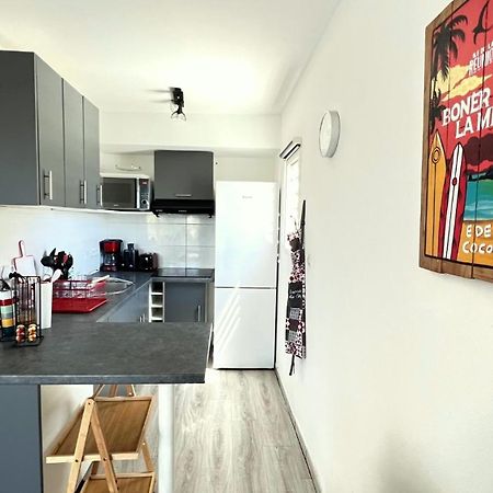 L'Eden Cocoon 3 Etoiles Proche Plage Saint Gilles Les Bains Екстериор снимка